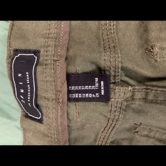 Forever 21 Men Pants - Picture 2 of 3